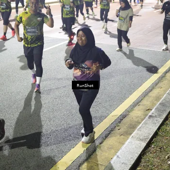 Runner Photo 6562331