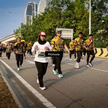 Runner Photo 6562343