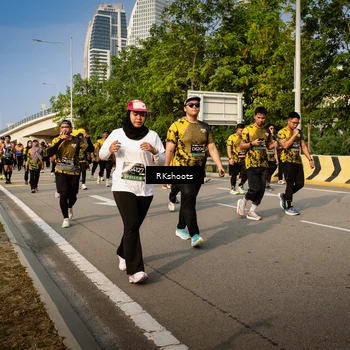 Runner Photo 6562345