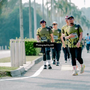 Runner Photo 6562352