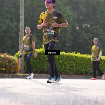 Runner Photo 6562381