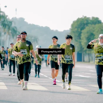 Runner Photo 6562400