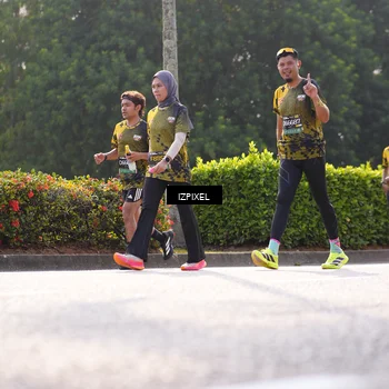 Runner Photo 6562431