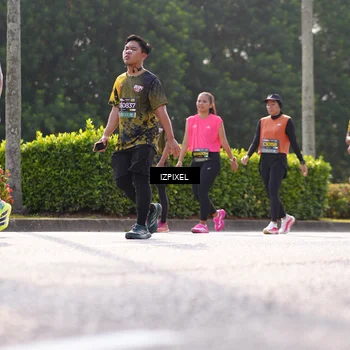 Runner Photo 6562439