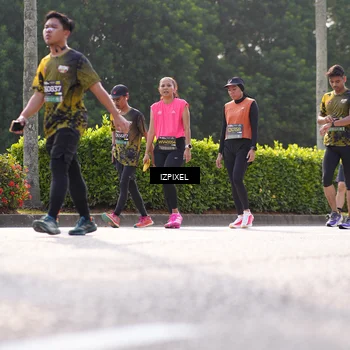 Runner Photo 6562450