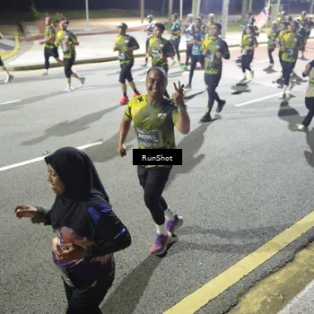 Runner Photo 6562464