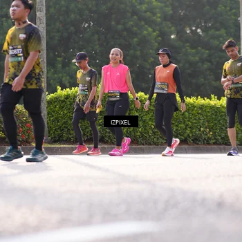 Runner Photo 6562484