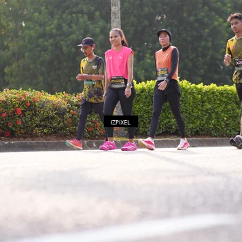 Runner Photo 6562533