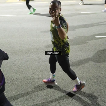 Runner Photo 6562540