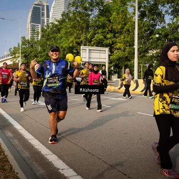 Runner Photo 6562545