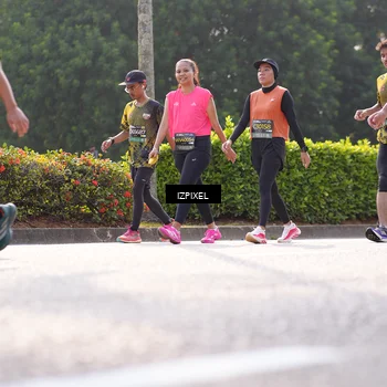 Runner Photo 6562554