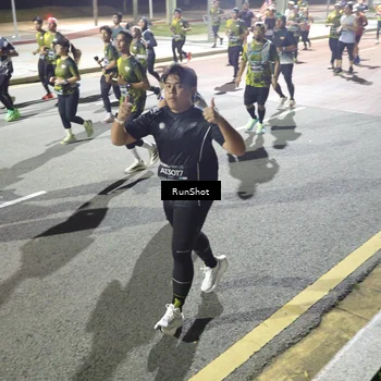 Runner Photo 6562600