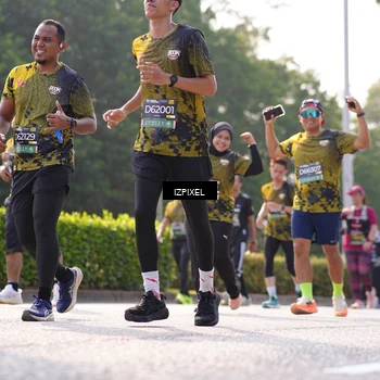Runner Photo 6562614