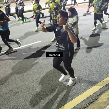 Runner Photo 6562637
