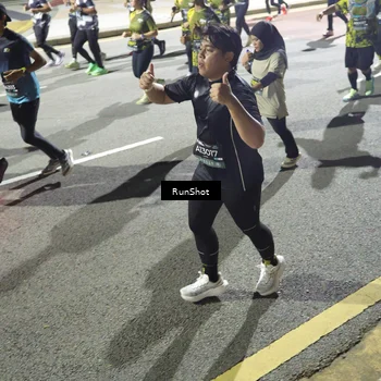 Runner Photo 6562651
