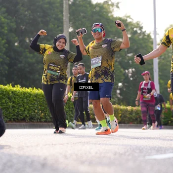 Runner Photo 6562658