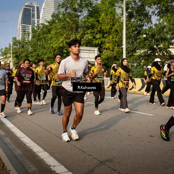 Runner Photo 6562735