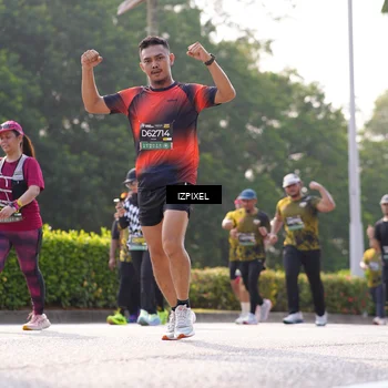 Runner Photo 6562756