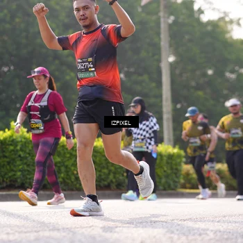 Runner Photo 6562767