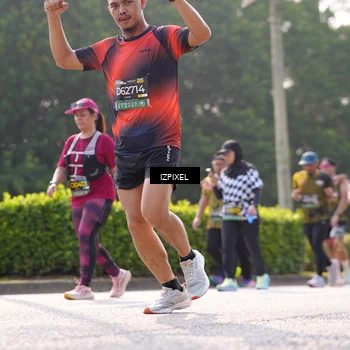 Runner Photo 6562784