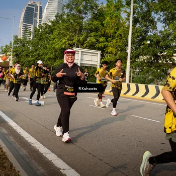 Runner Photo 6562818