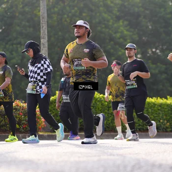 Runner Photo 6562843