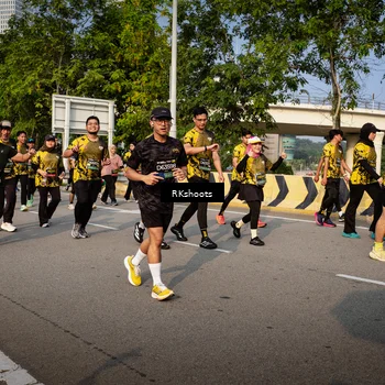 Runner Photo 6562884