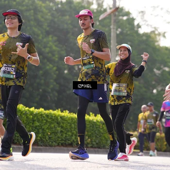 Runner Photo 6562922