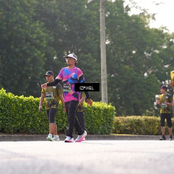 Runner Photo 6562936