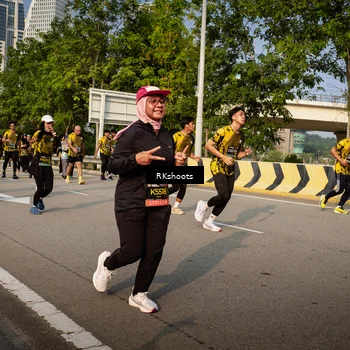 Runner Photo 6562944