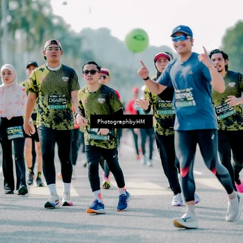 Runner Photo 6562998