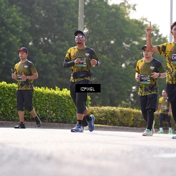 Runner Photo 6563040