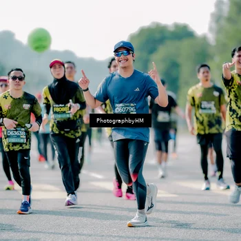 Runner Photo 6563044