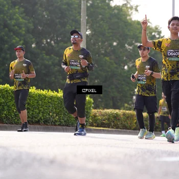 Runner Photo 6563050