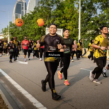 Runner Photo 6563076