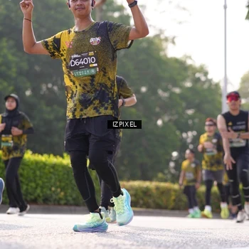 Runner Photo 6563093