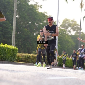 Runner Photo 6563103