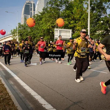 Runner Photo 6563121