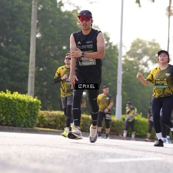 Runner Photo 6563128