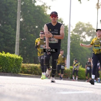 Runner Photo 6563129