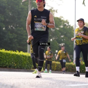 Runner Photo 6563147