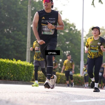 Runner Photo 6563160
