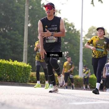 Runner Photo 6563165