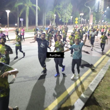 Runner Photo 6563198