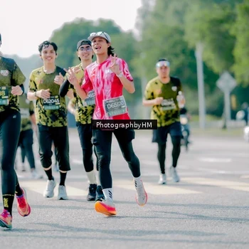 Runner Photo 6563274