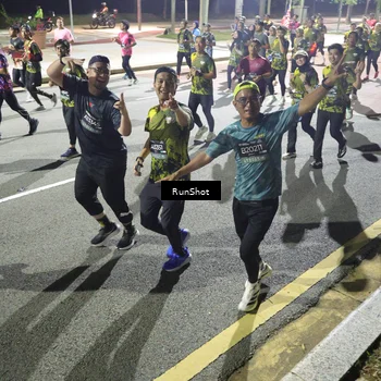 Runner Photo 6563312