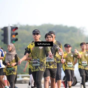 Runner Photo 6563399