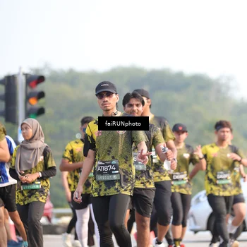 Runner Photo 6563411