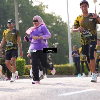 Runner Photo 6563506