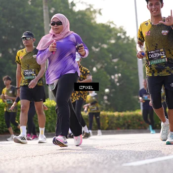 Runner Photo 6563529